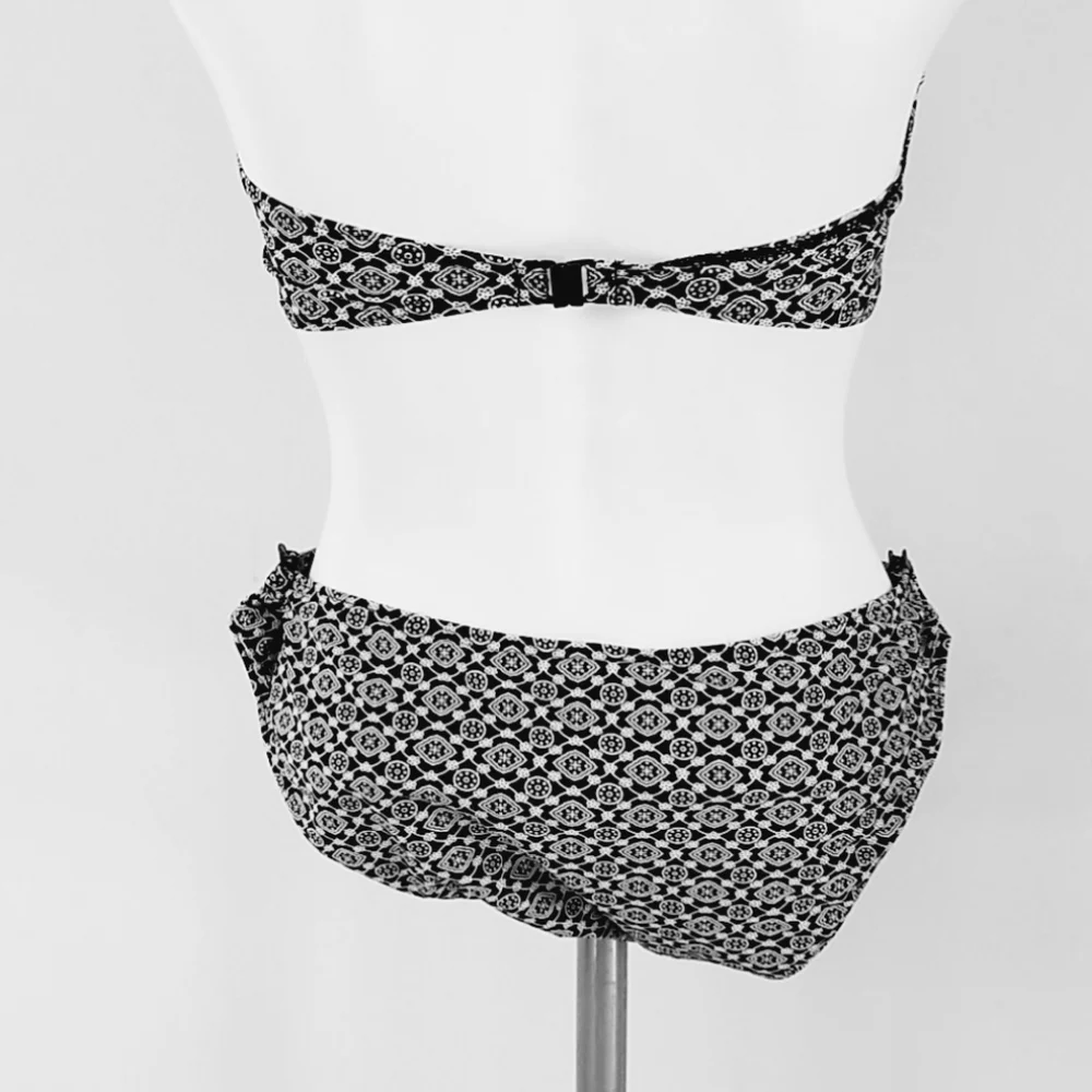 Atmosphere black white bandeau/straps Bikini set